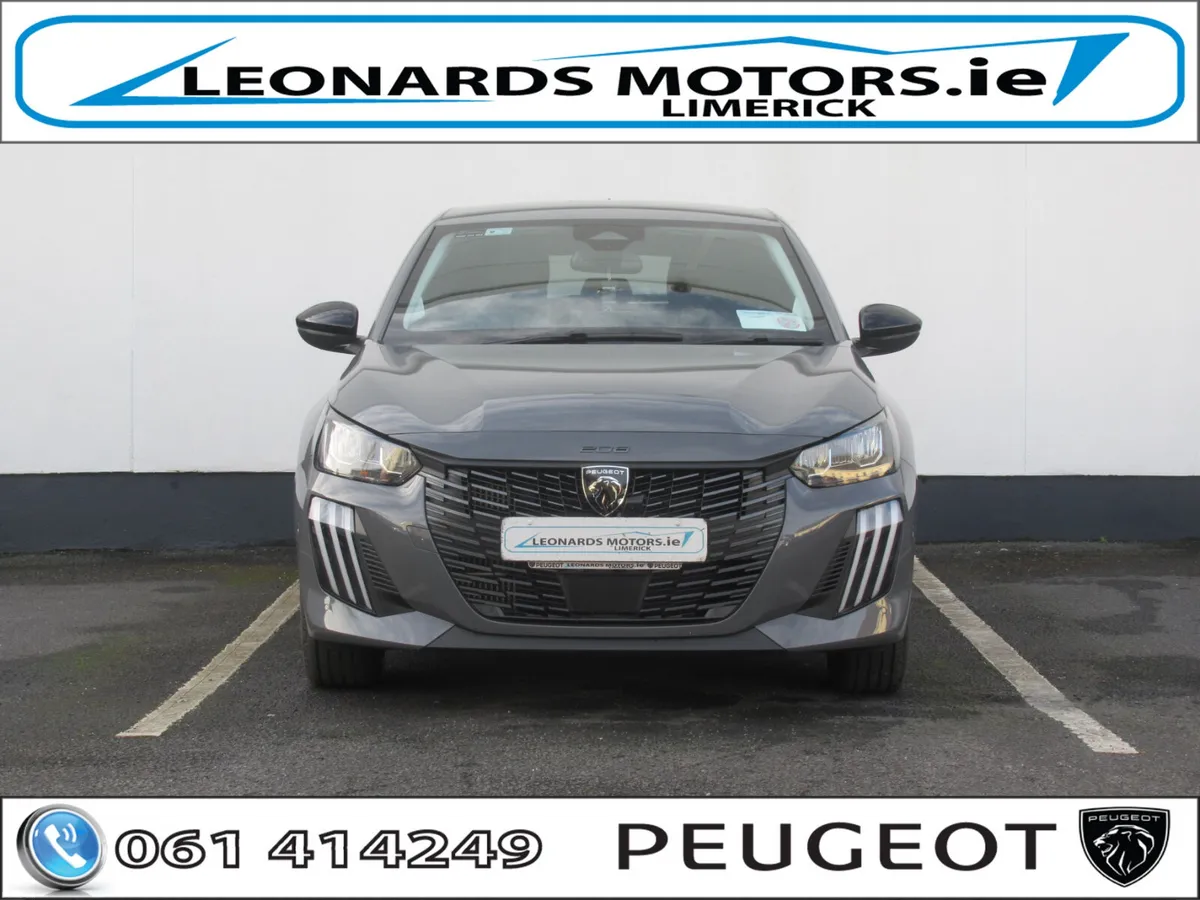 261 Peugeot 208 Allure Hybrid 110bhp *DEMO* - Image 2