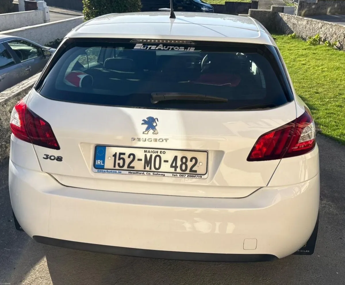 152 Peugeot 308 white - Image 2