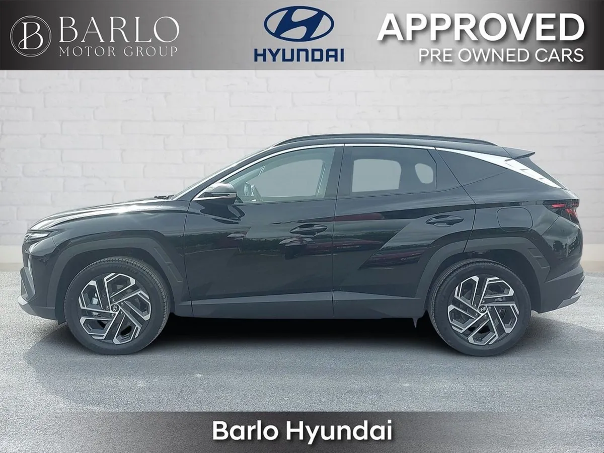 Hyundai Tucson Platinum 1.6i PHEV AUTO 2WD - Image 4
