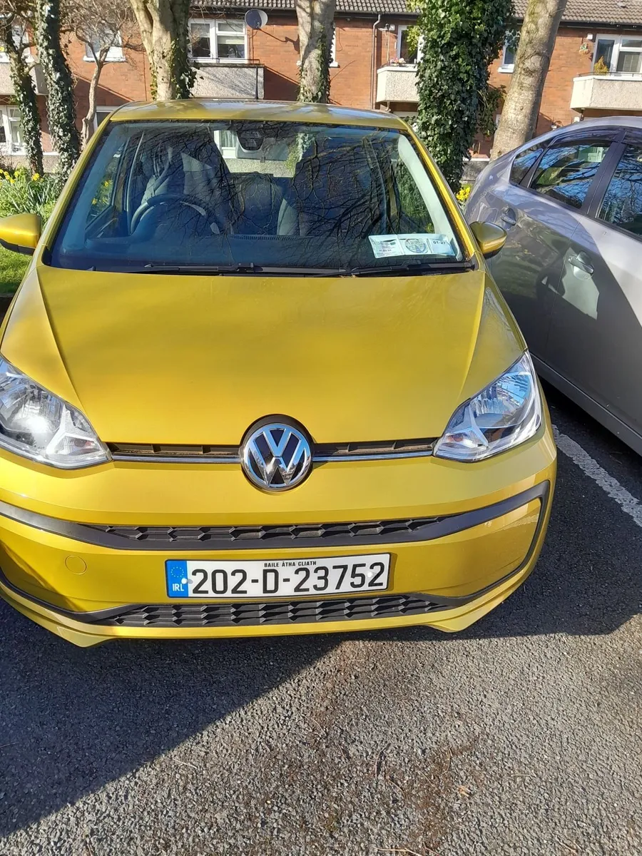 Volkswagen up! 2020 - Image 1