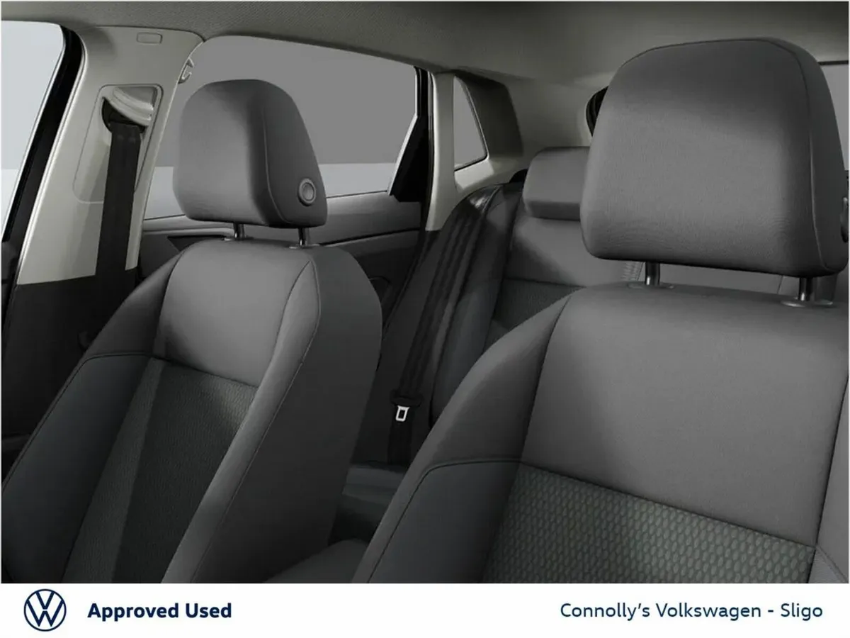Volkswagen Polo EDITION 75 1.0TSI 95HP AUTO - Image 4