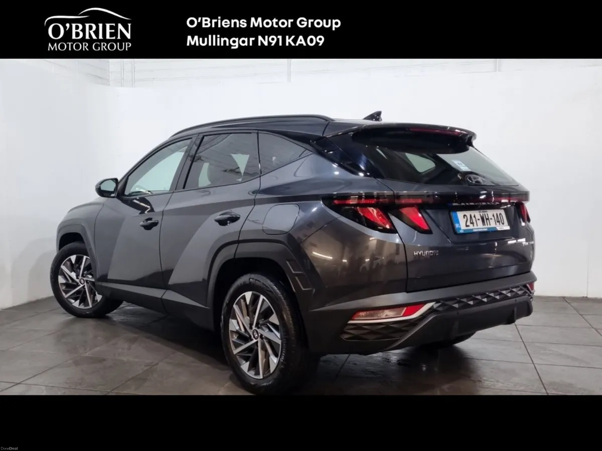 Hyundai Tucson 2WD Executive - Image 3
