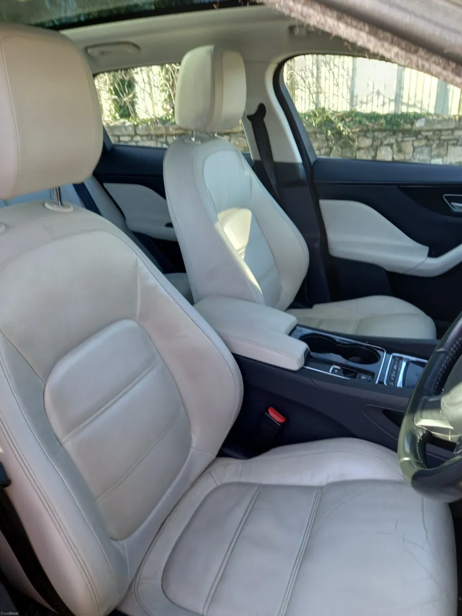 2016 Jaguar F-Pace Automatic 2L Diesel - Image 4