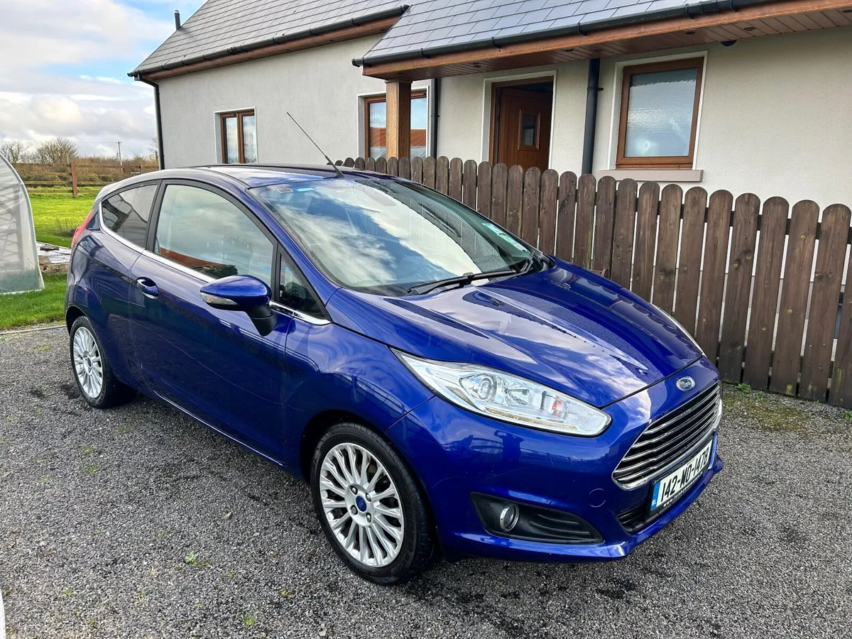 2014 Ford Fiesta 1.0L Titanium 125ps - Image 1