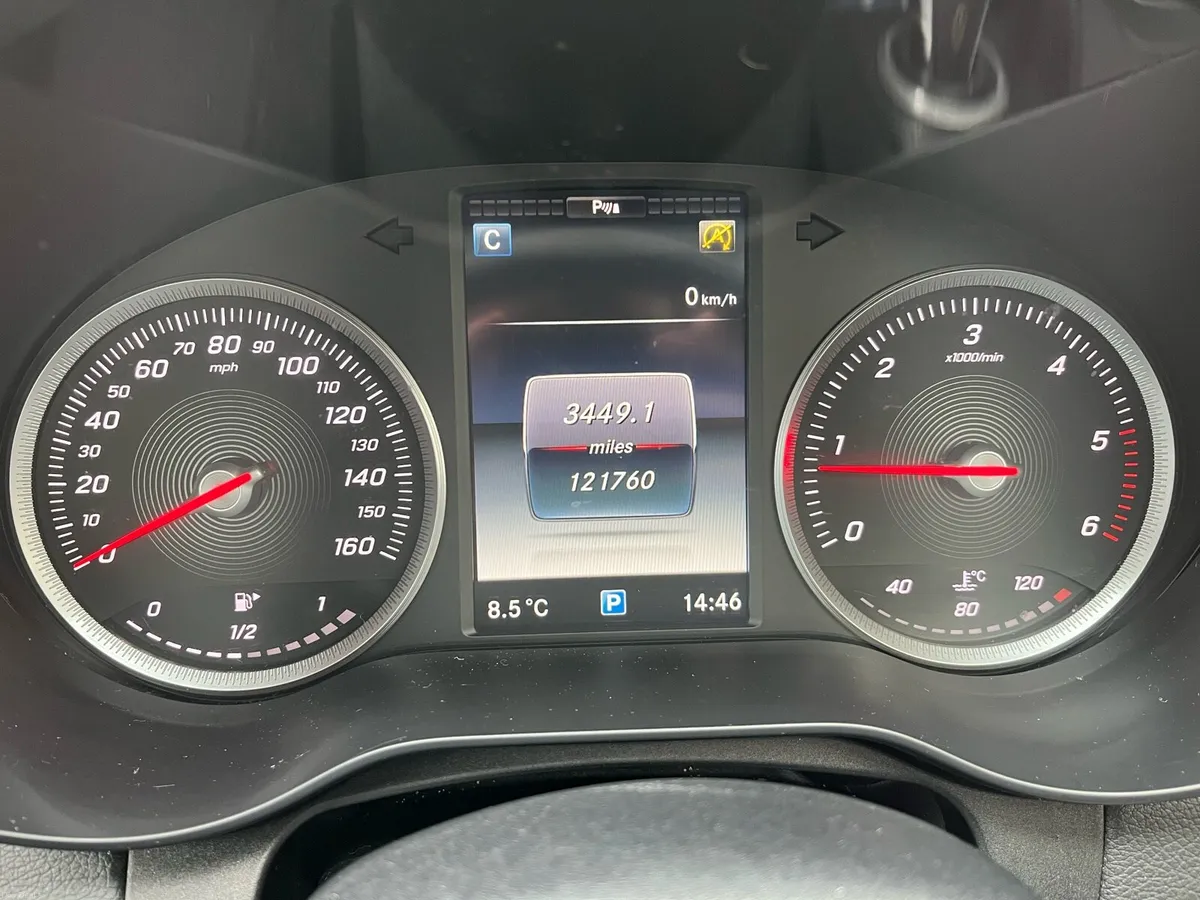 Mercedes Benz C-class - Image 4