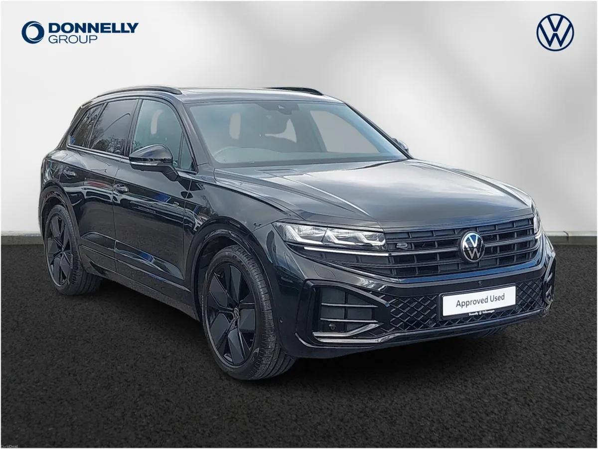 Volkswagen Touareg Diesel Estate Black Edition - Image 1