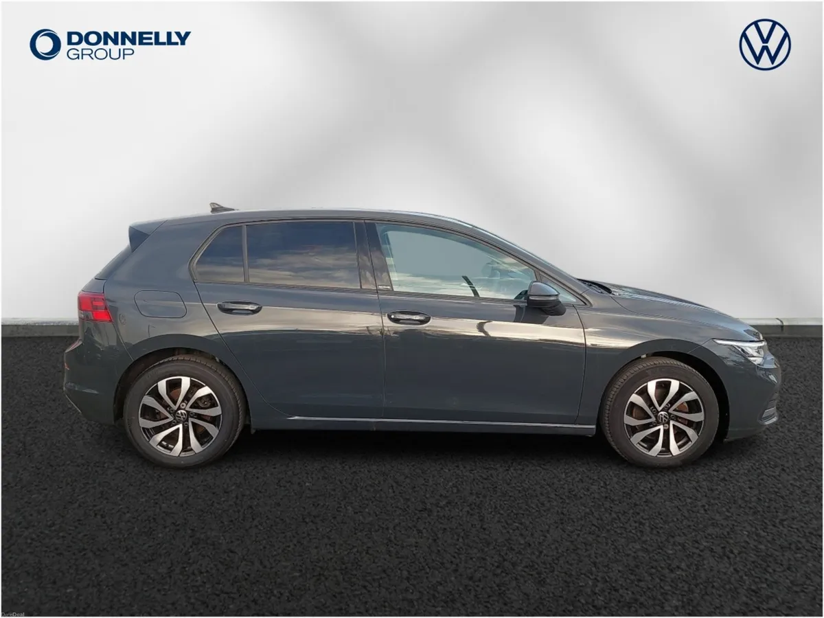 Volkswagen Golf Hatchback Special Edition Active - Image 4
