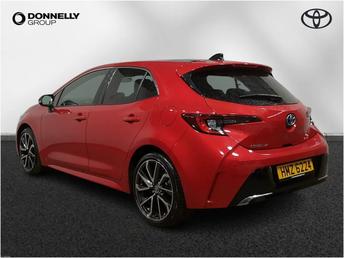 Toyota Corolla Hatchback Excel - Image 2