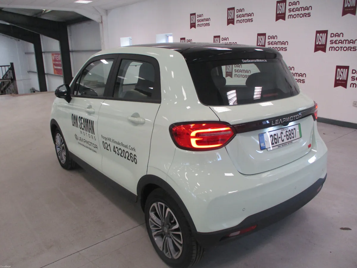 Leapmotor T03 BEV 254 KM RANGE 2026 - Image 2