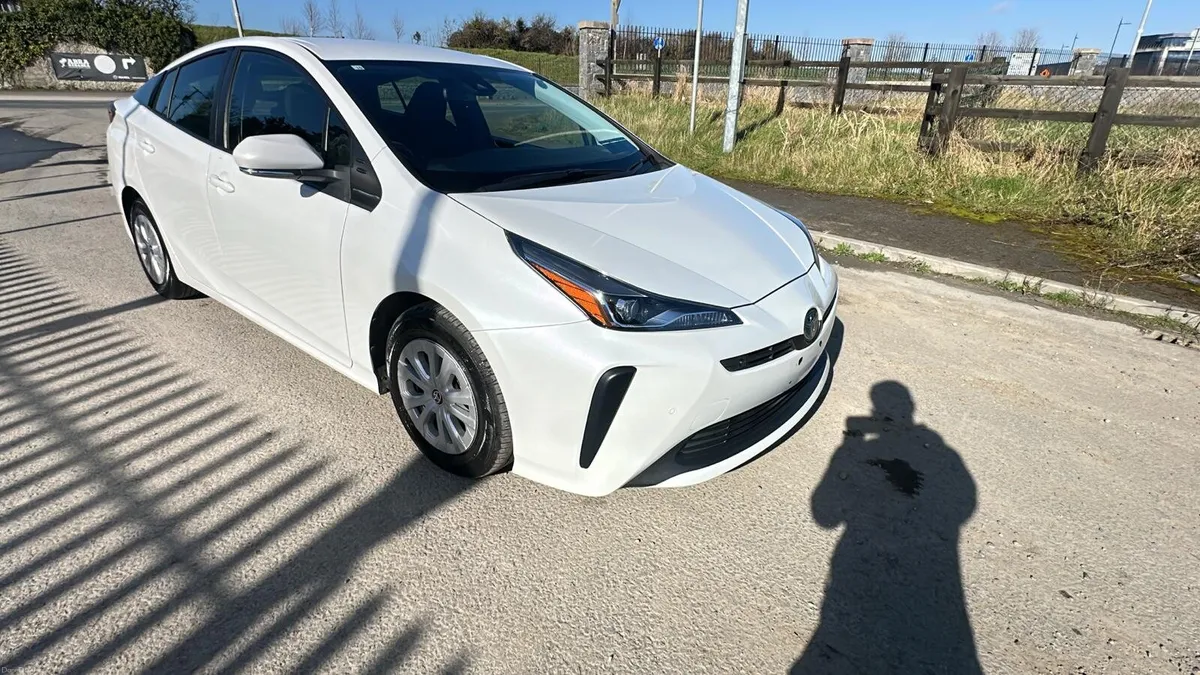 New Arrival 2022 prius - Image 2