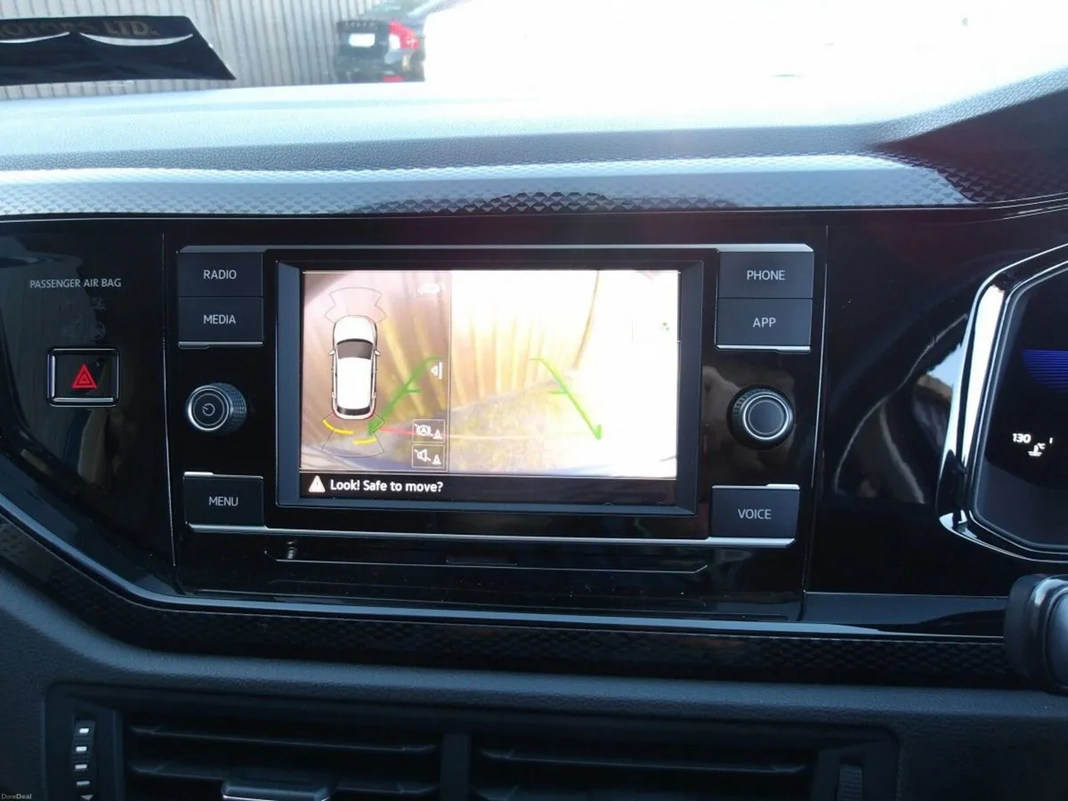 Volkswagen Taigo 2022 LIFE 1.0 TSI 95BHP *REVERSIN - Image 2