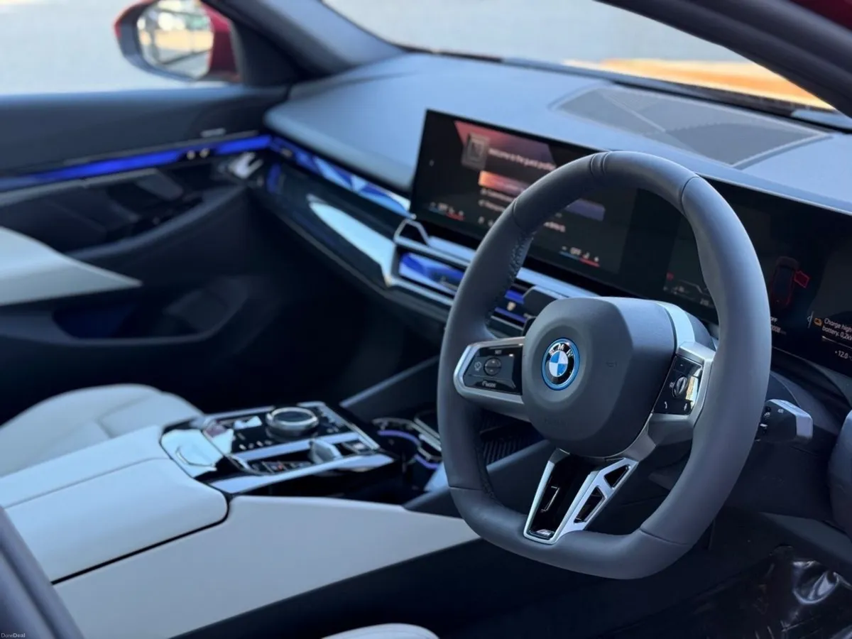 BMW 5-Series 530e M Sport Pro - Image 3