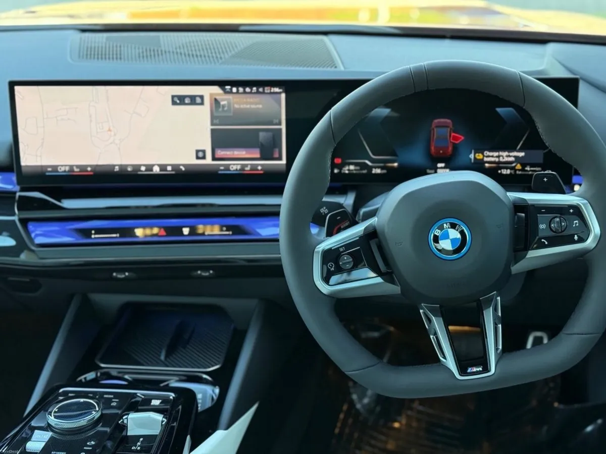 BMW 5-Series 530e M Sport Pro - Image 4