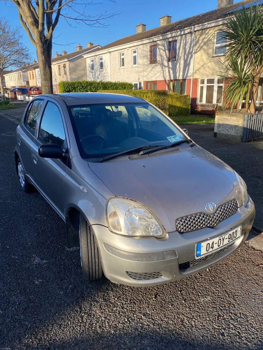 04 TOYOTA YARIS New Nct in perfect condition. - Image 3
