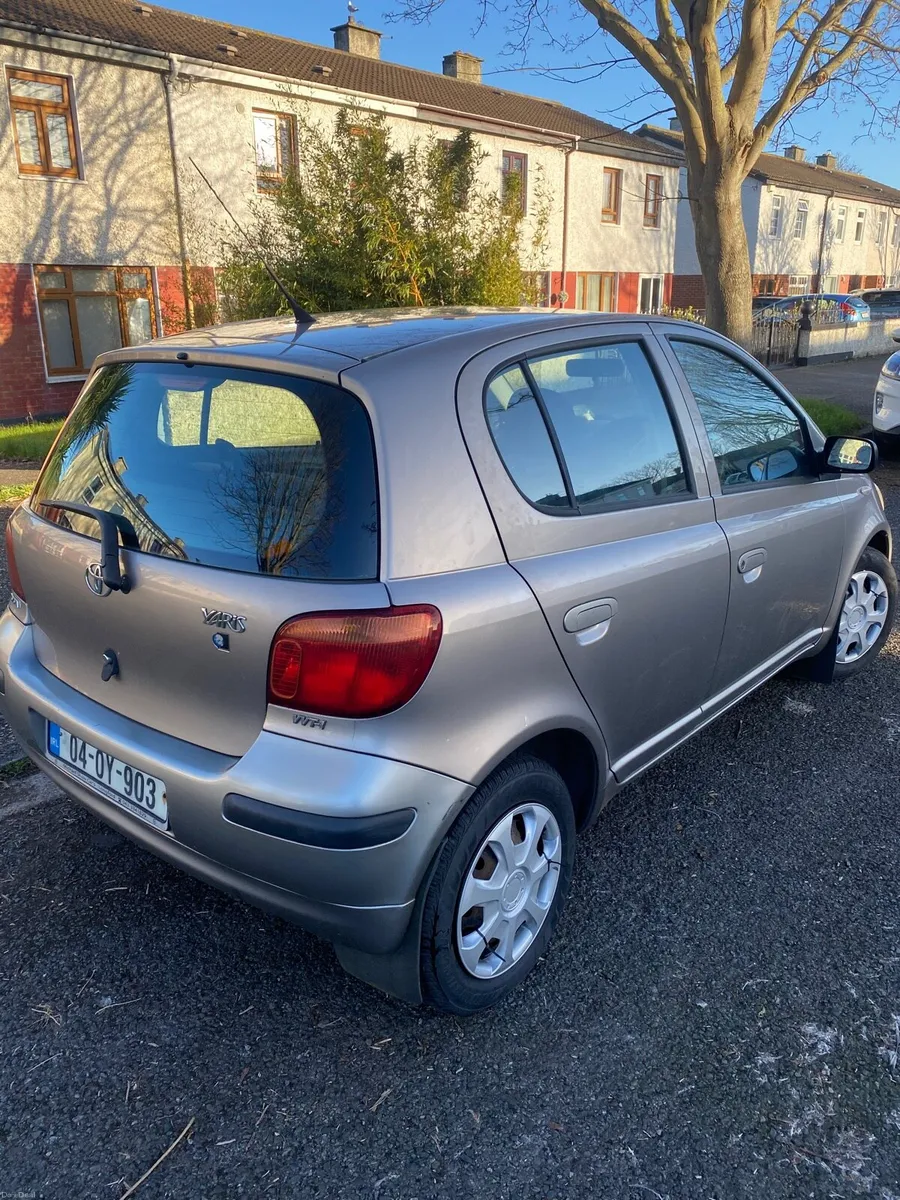 04 TOYOTA YARIS New Nct in perfect condition. - Image 4