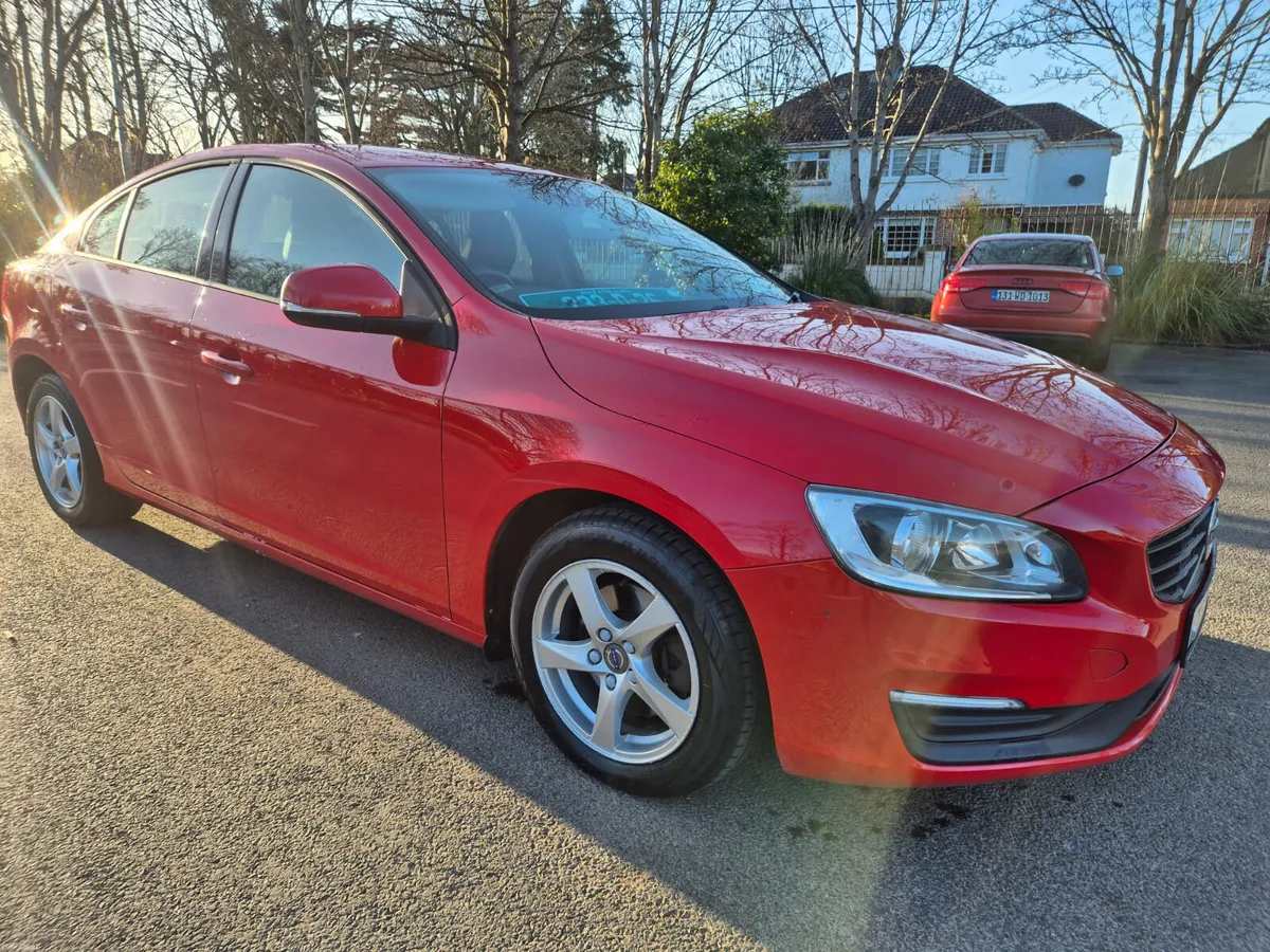 Stunning Volvo S60 2017 ONLY 1 OWNER - Image 1