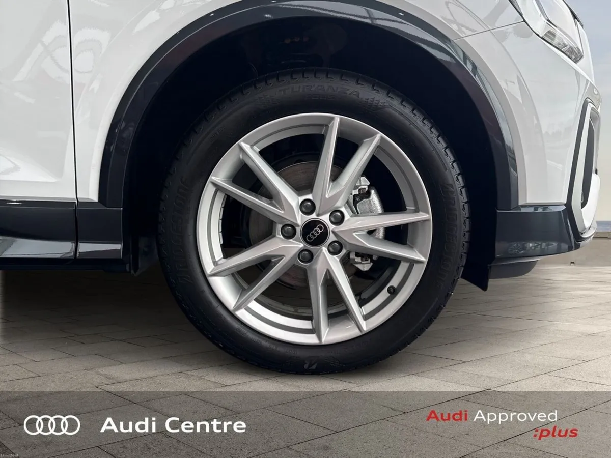 Audi Q2 30 TFSI 116HP S Line - Image 3