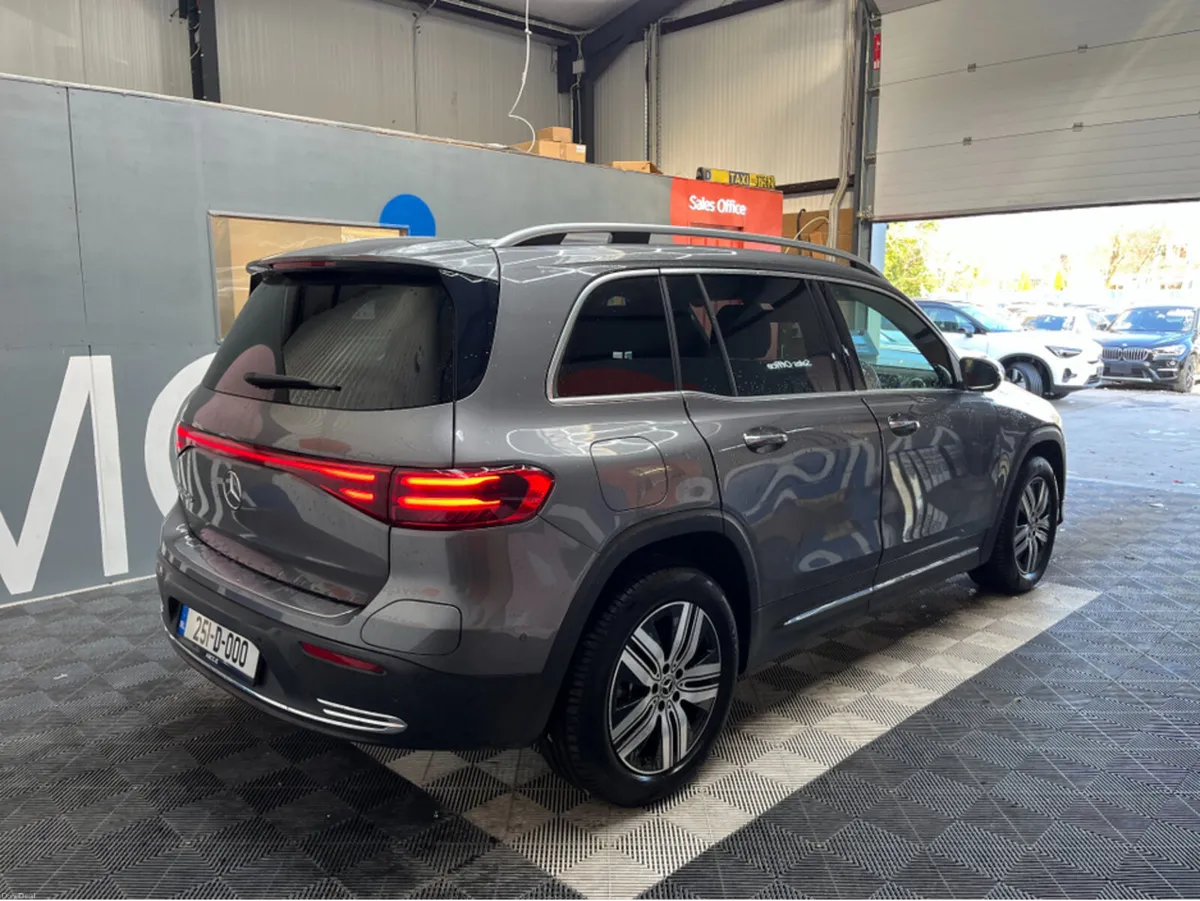 Mercedes-Benz EQB 2025 MERCEDES-BENZ EQB 250+ AUTO - Image 2