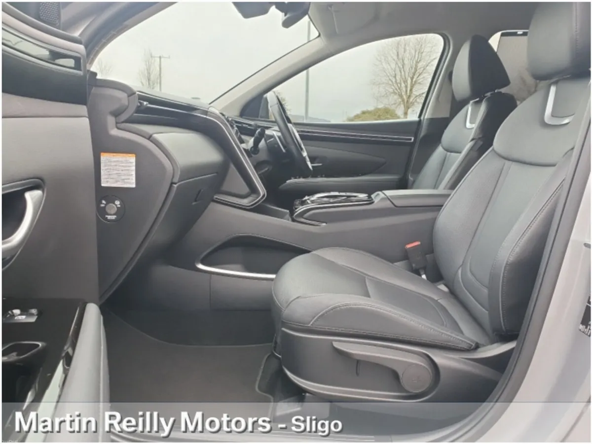 Hyundai Tucson 1.6 Executive Plus PHEV - Image 6