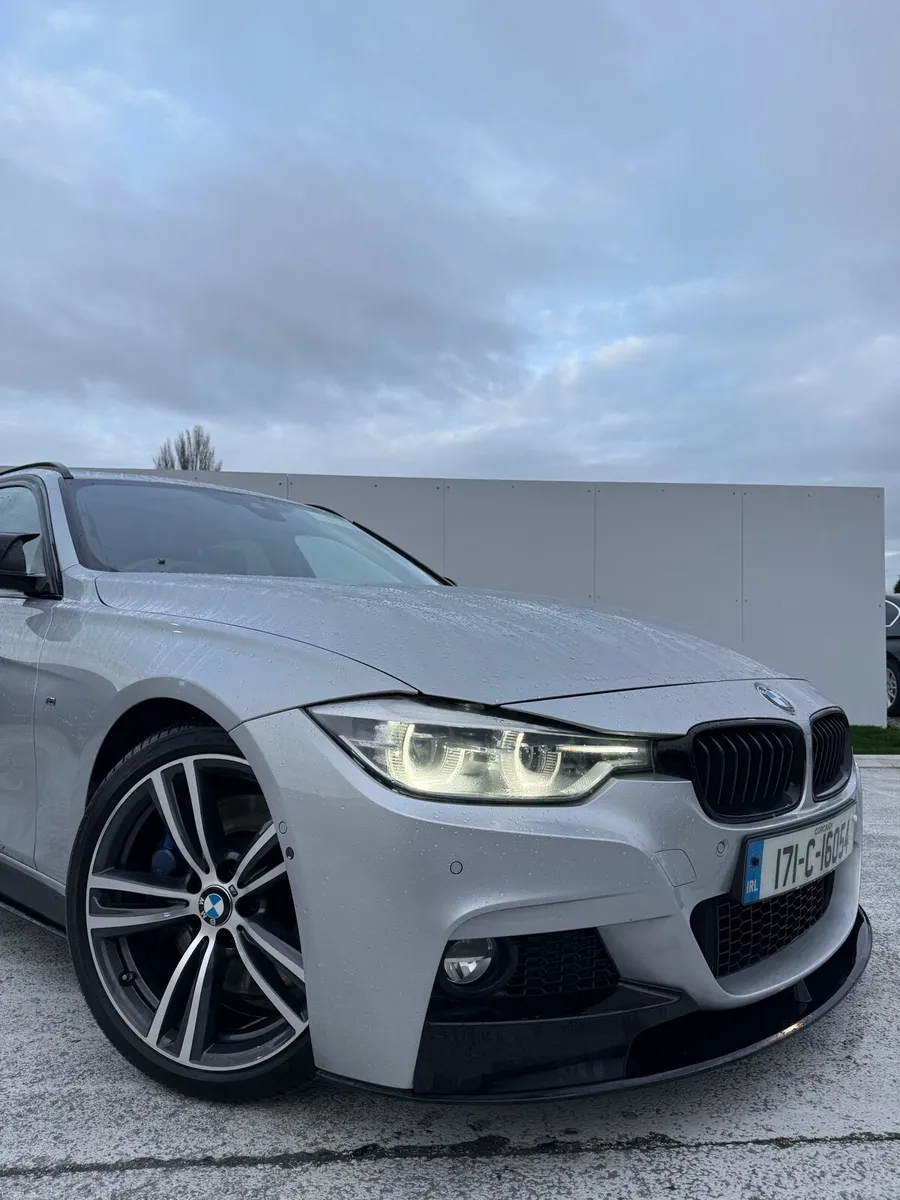 BMW 340i - Image 2