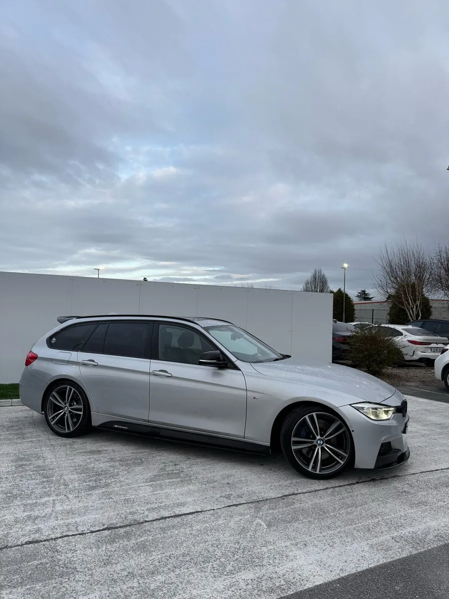 BMW 340i - Image 3