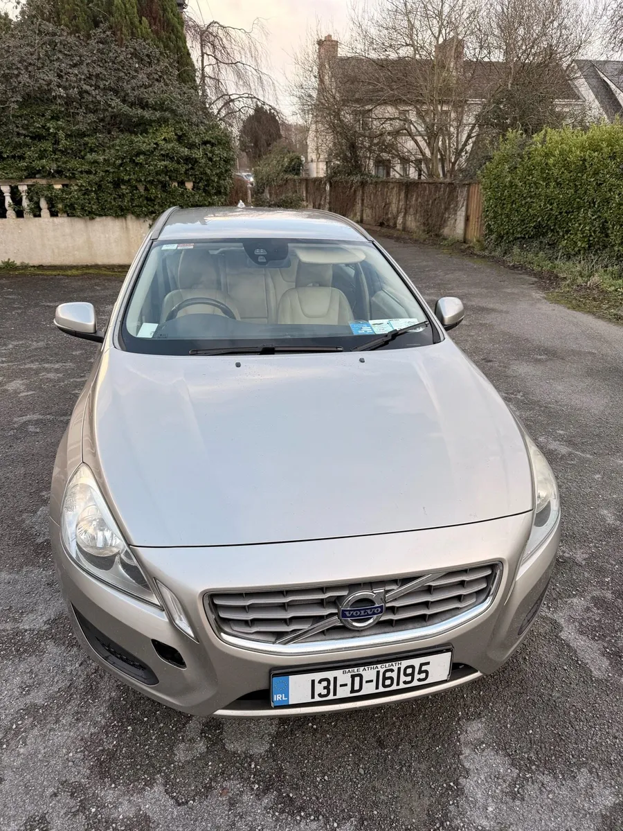 VOLVO V60 2013 automatic NCT/TAX 6/26 - Image 1