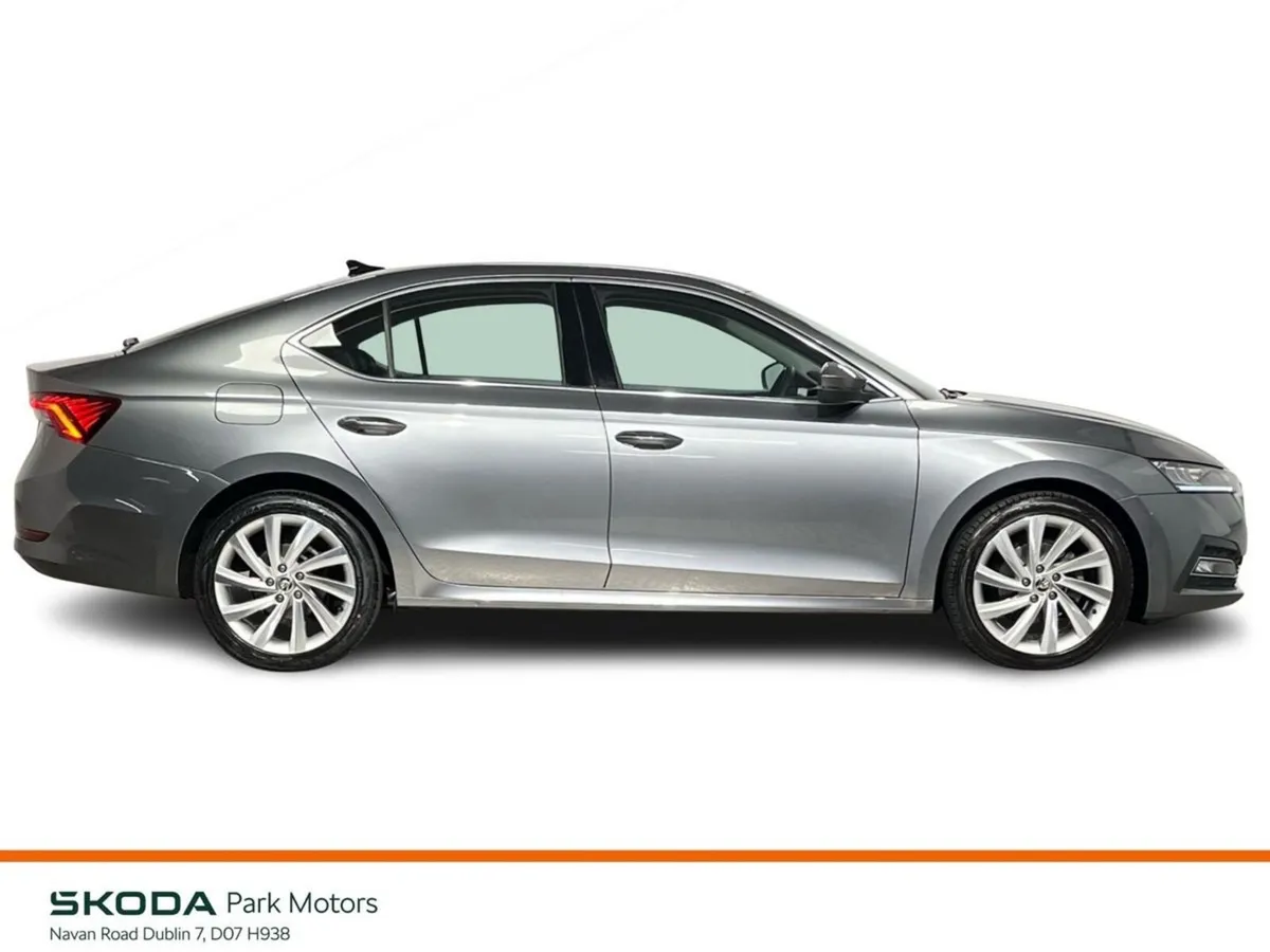 Skoda Octavia Style 1.0TSI 110BHP - Reversing Came - Image 6