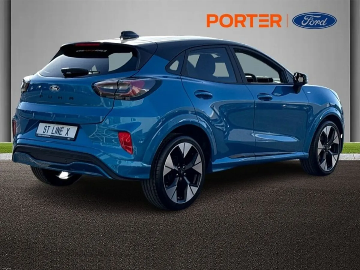 Ford Puma *AUTO* *19" ALLOYS* *BLACK PACK* - Image 3