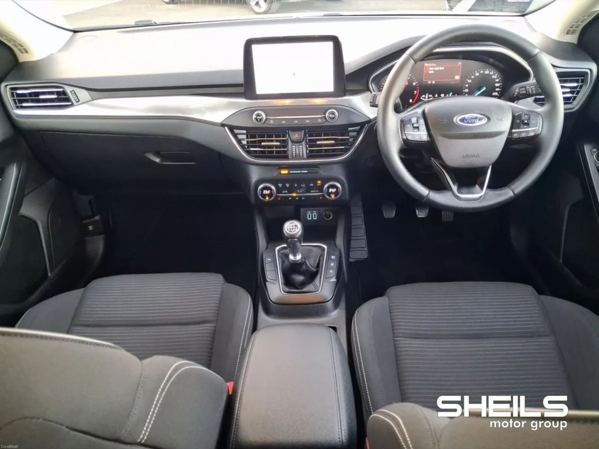 Ford Focus 1.0T EcoBoost Hybrid 125PS Titanium - Image 3