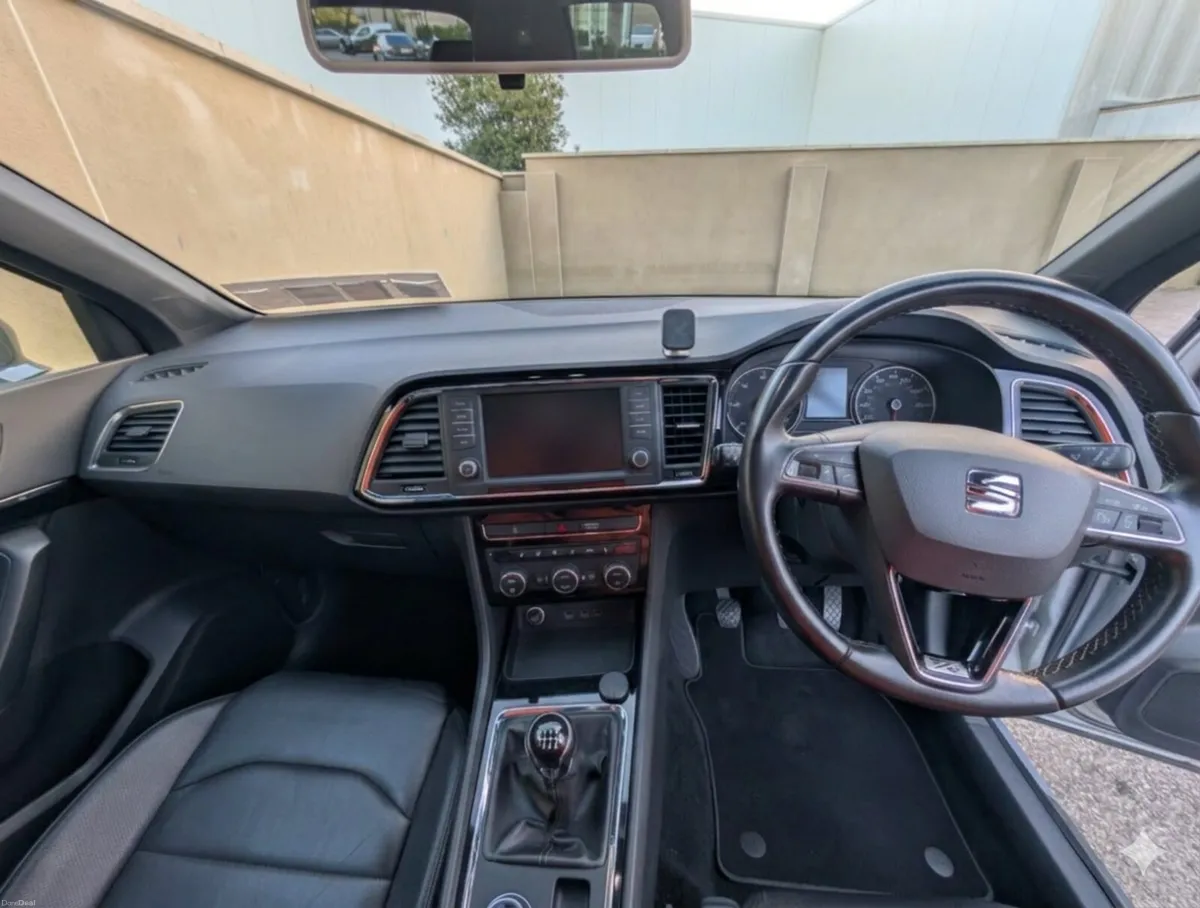 SEAT Ateca xcellence 2017 1.6 DIESEL - Image 3