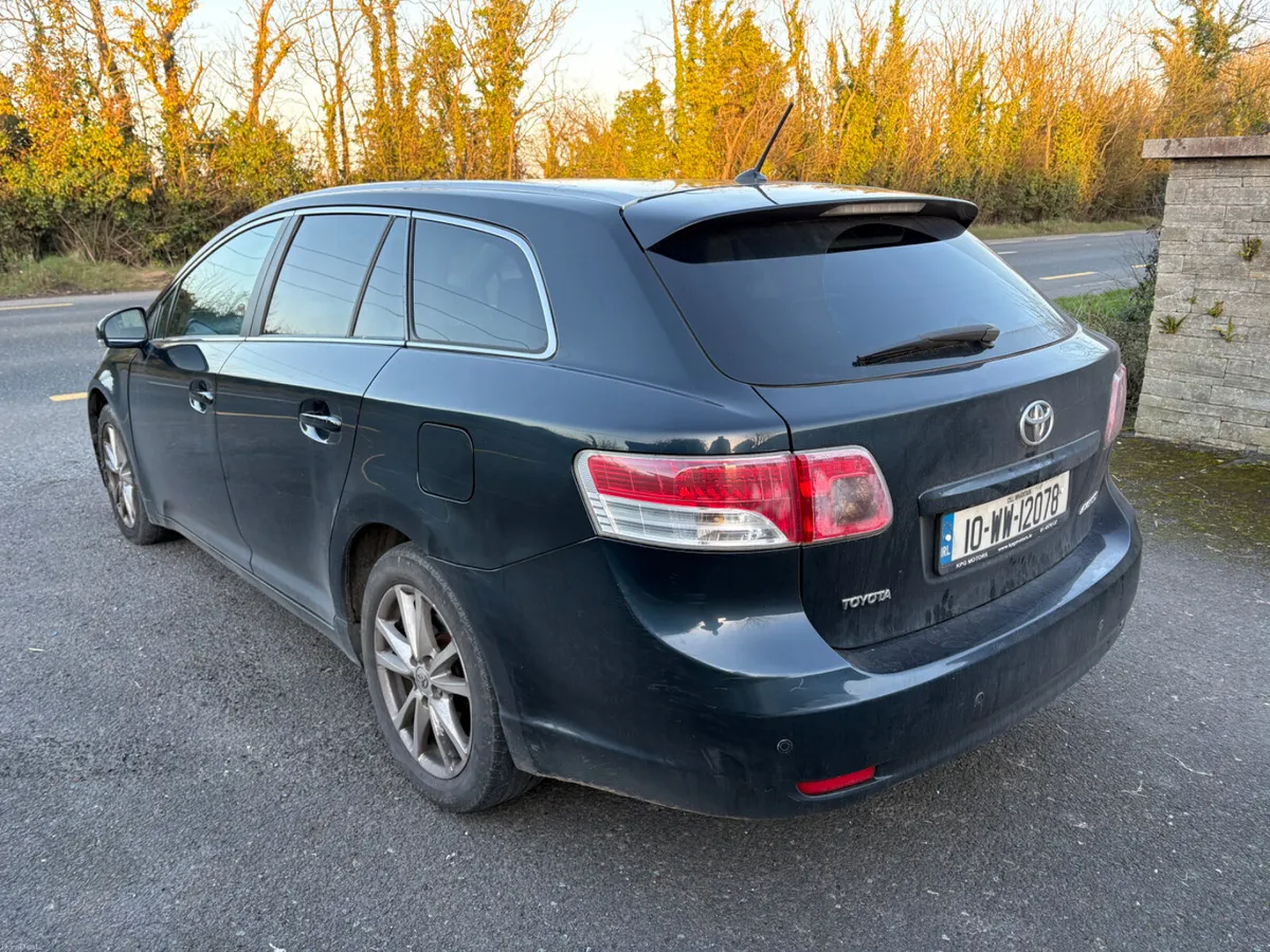 Toyota Avensis 2010 Estate !!!Full SH!!! Just NCTd - Image 4