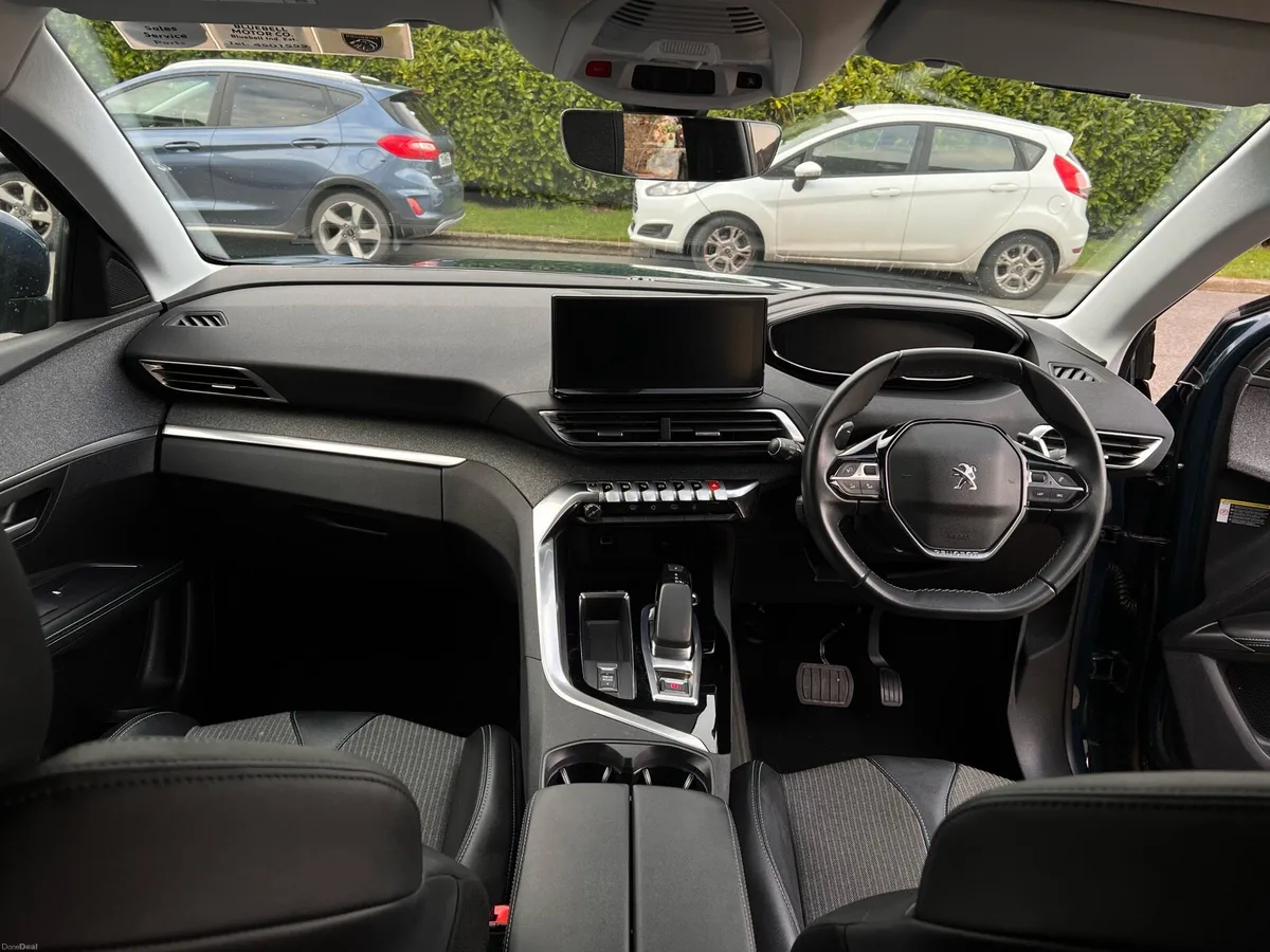 Peugeot 3008 Hybrid Automatic – 2021 - Image 4