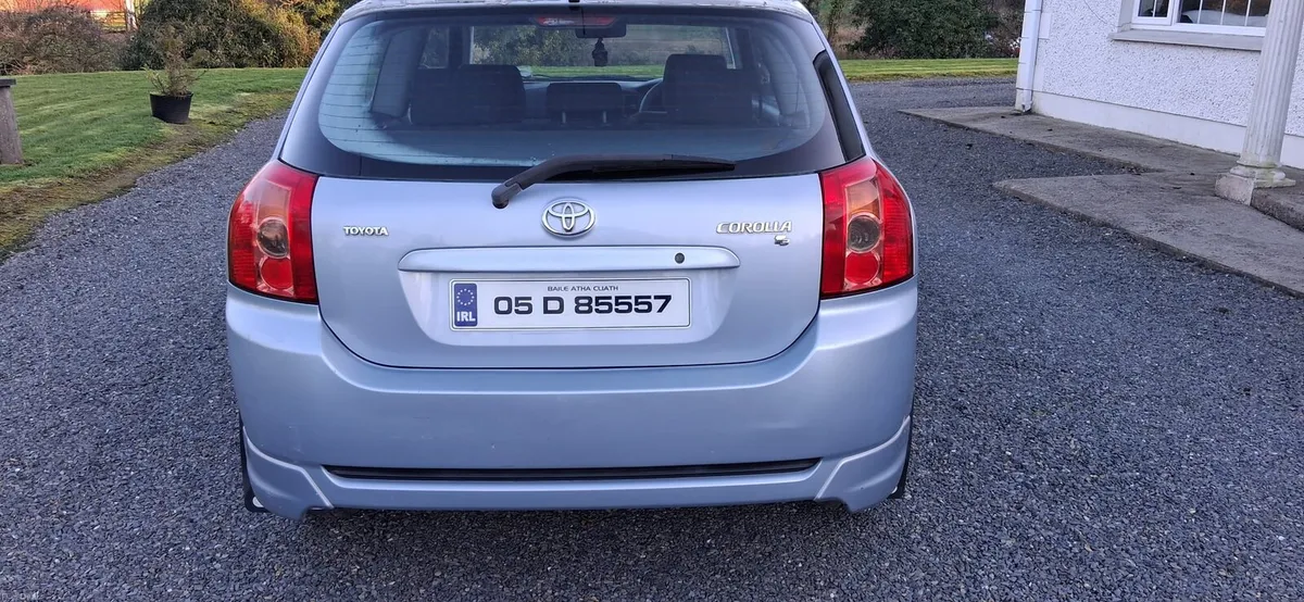 2005 Toyota corolla t3 - Image 3