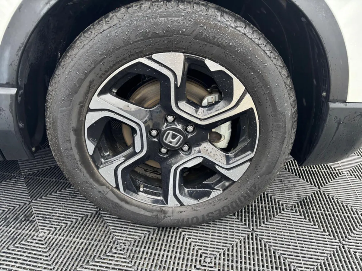 Honda CR-V Honda CRV 2.0 petrol hybrid top spec ed - Image 3