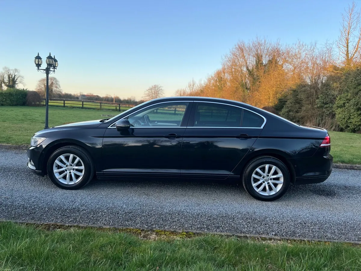 Volkswagen Passat Automatic DSG 1.6 2016 - Image 3
