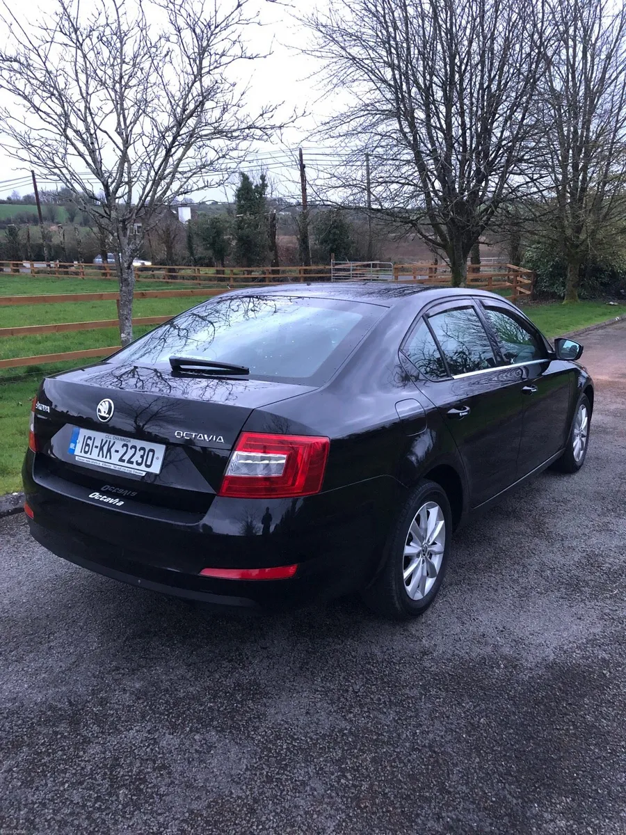 2016 Skoda Octavia 1.6 TDI Ambition - Image 3