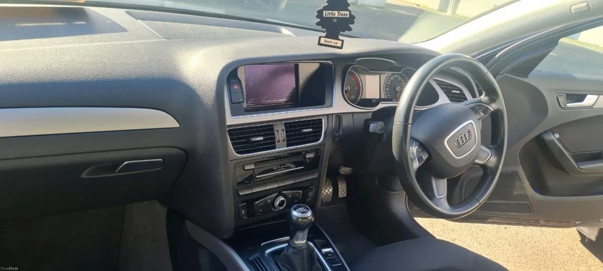 Audi A4 - Image 2