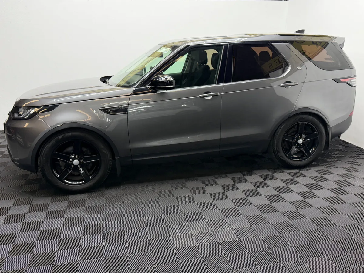 2019 Land Rover Discovery 2.0 diesel 7 seat - Image 6