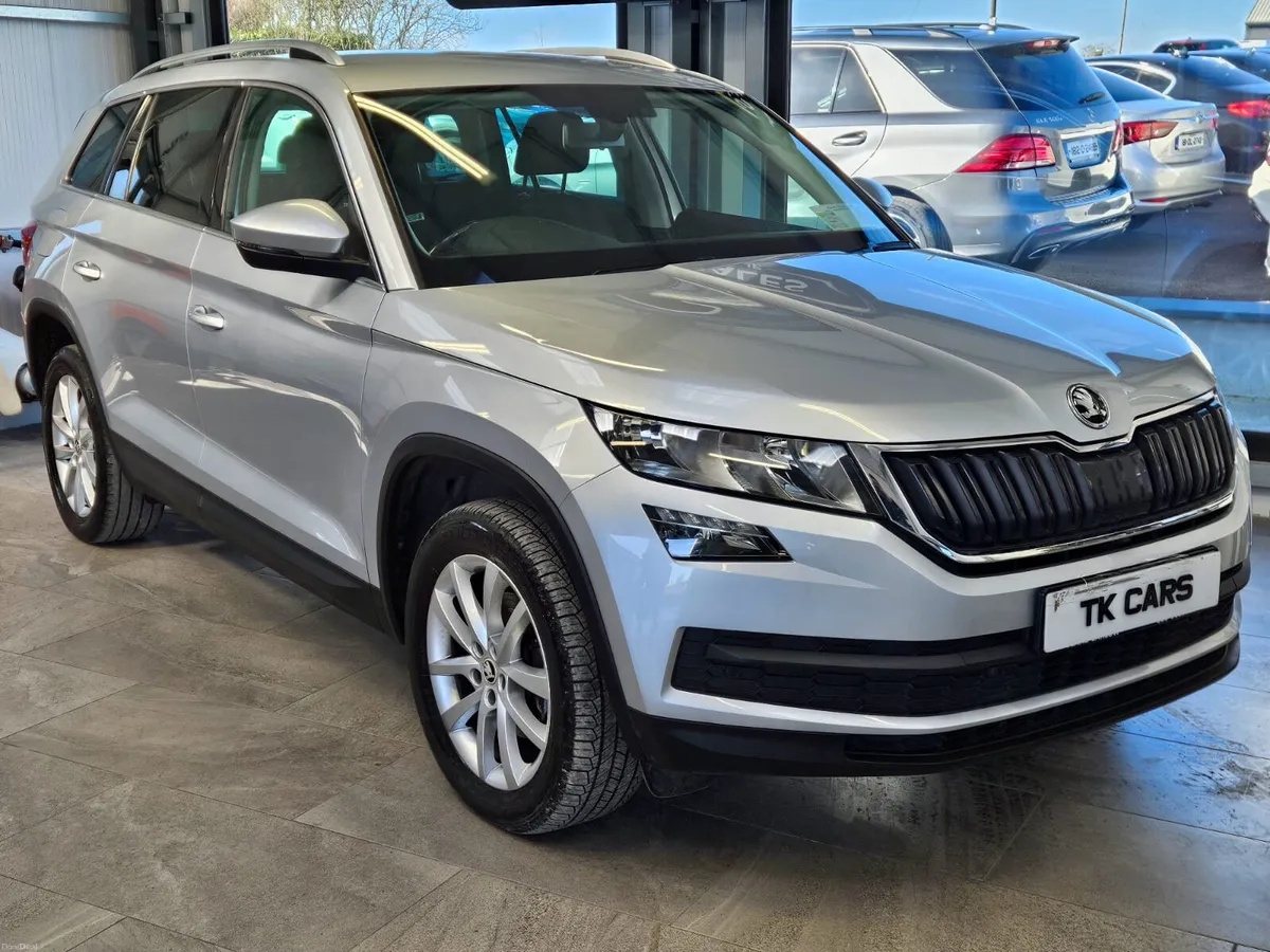 19 SKODA KODIAQ 7 SEATER AMBITION - Image 1