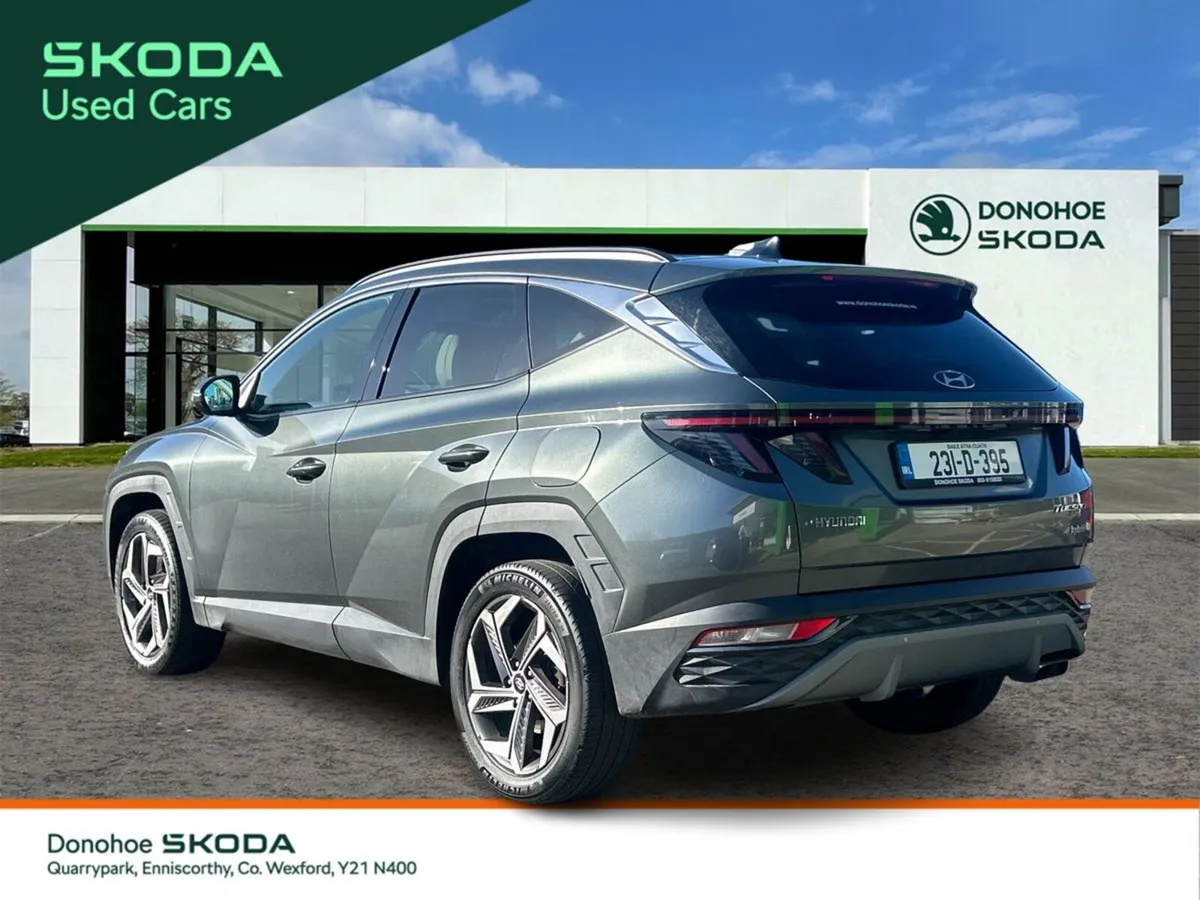 Hyundai Tucson 2WD Executive Plus HEV  Ix35 Auto-E - Image 4