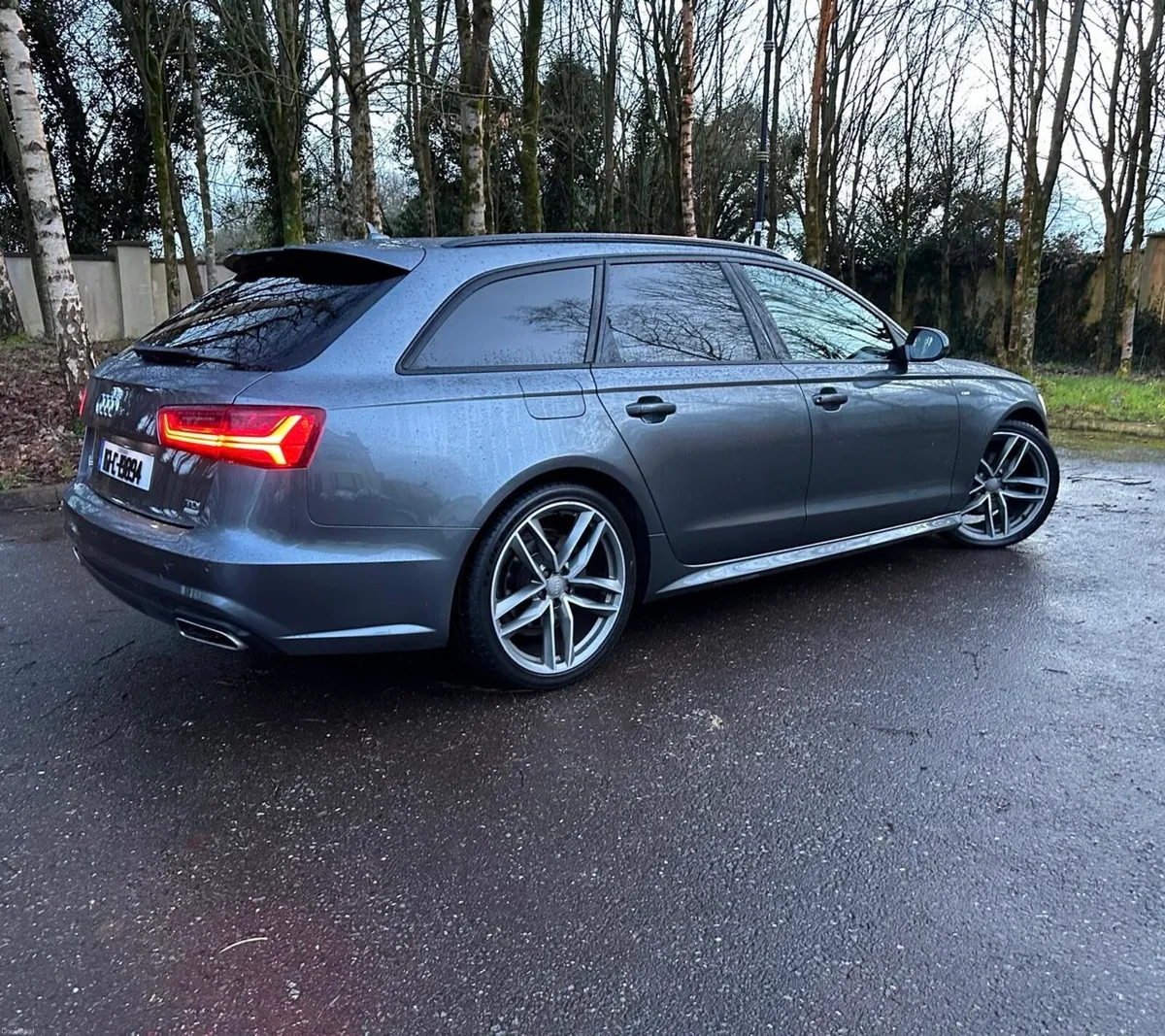 Audi A6 2016 S-Line Estate Black Edition - Image 4