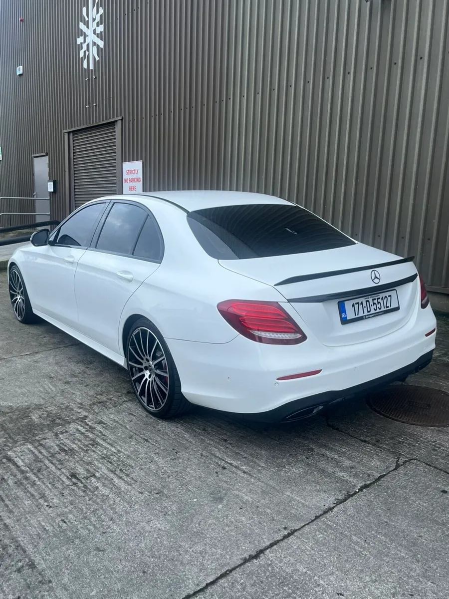 W213 E class Mercedes - Image 4