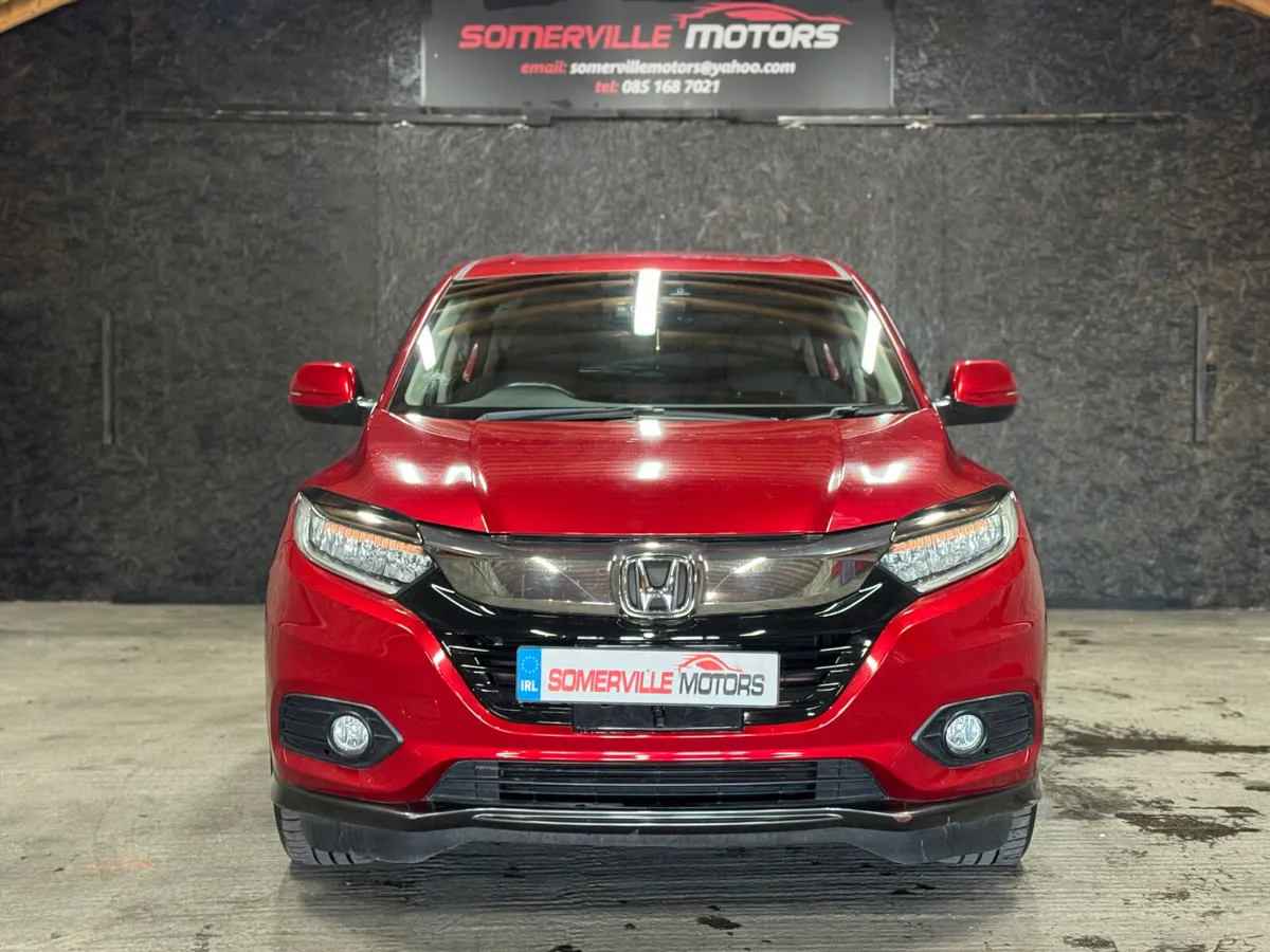HONDA VEZEL AUTOMATIC 2019 - Image 2