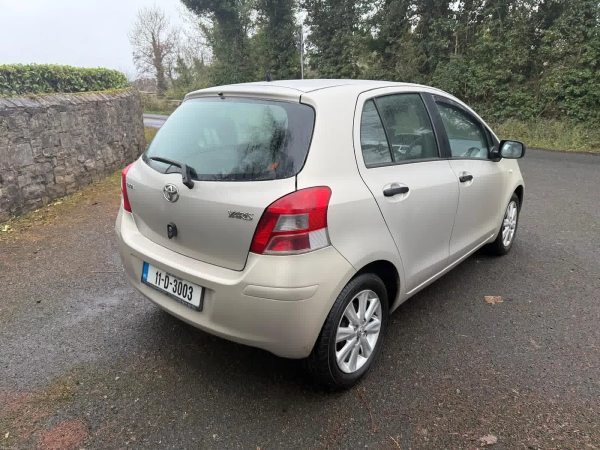 2011 Toyota Yaris 1.0 Petrol - Image 4