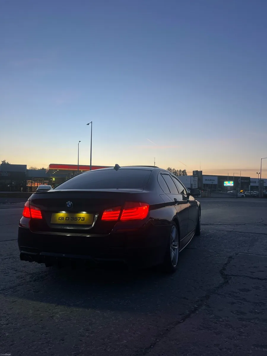 BMW F10 Sunroof M-Sport - Image 1