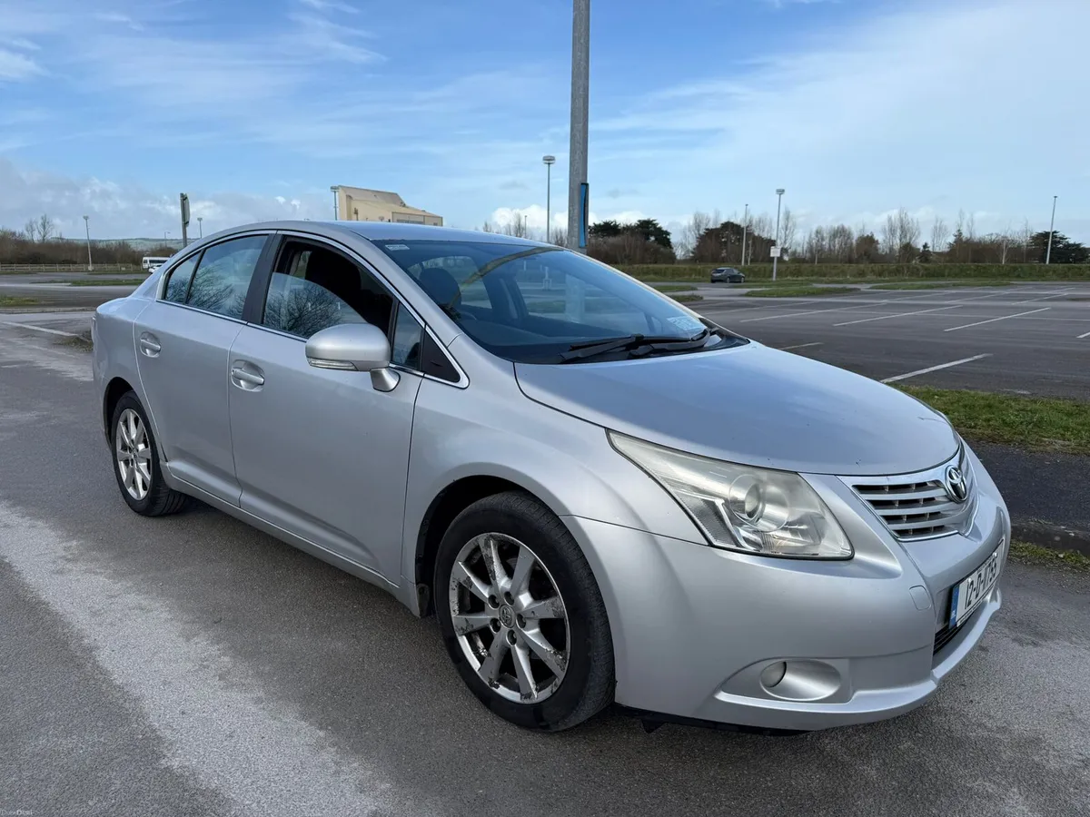 Toyota Avensis - Image 4