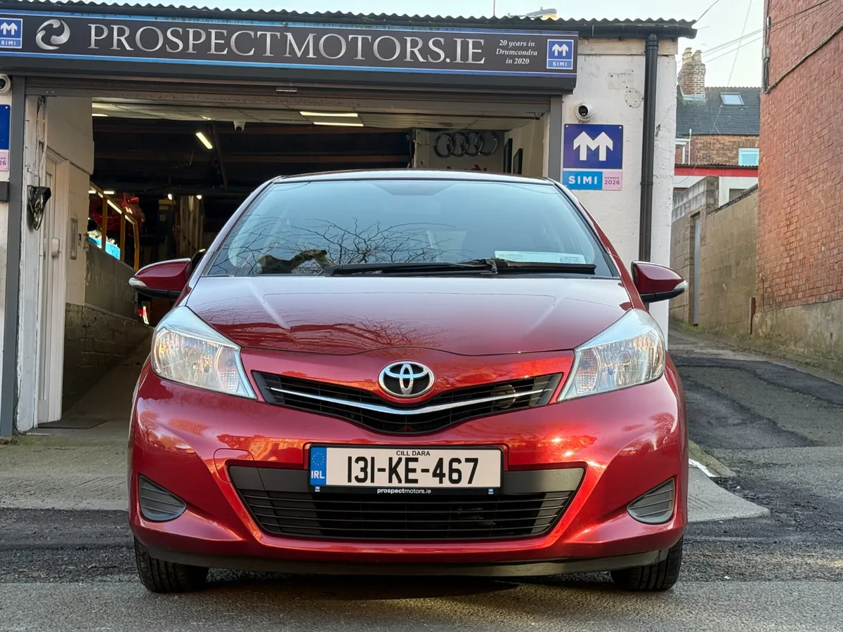 2013 Toyota Yaris, 1.0 Luna, New Nct 05/27, FSH, - Image 2
