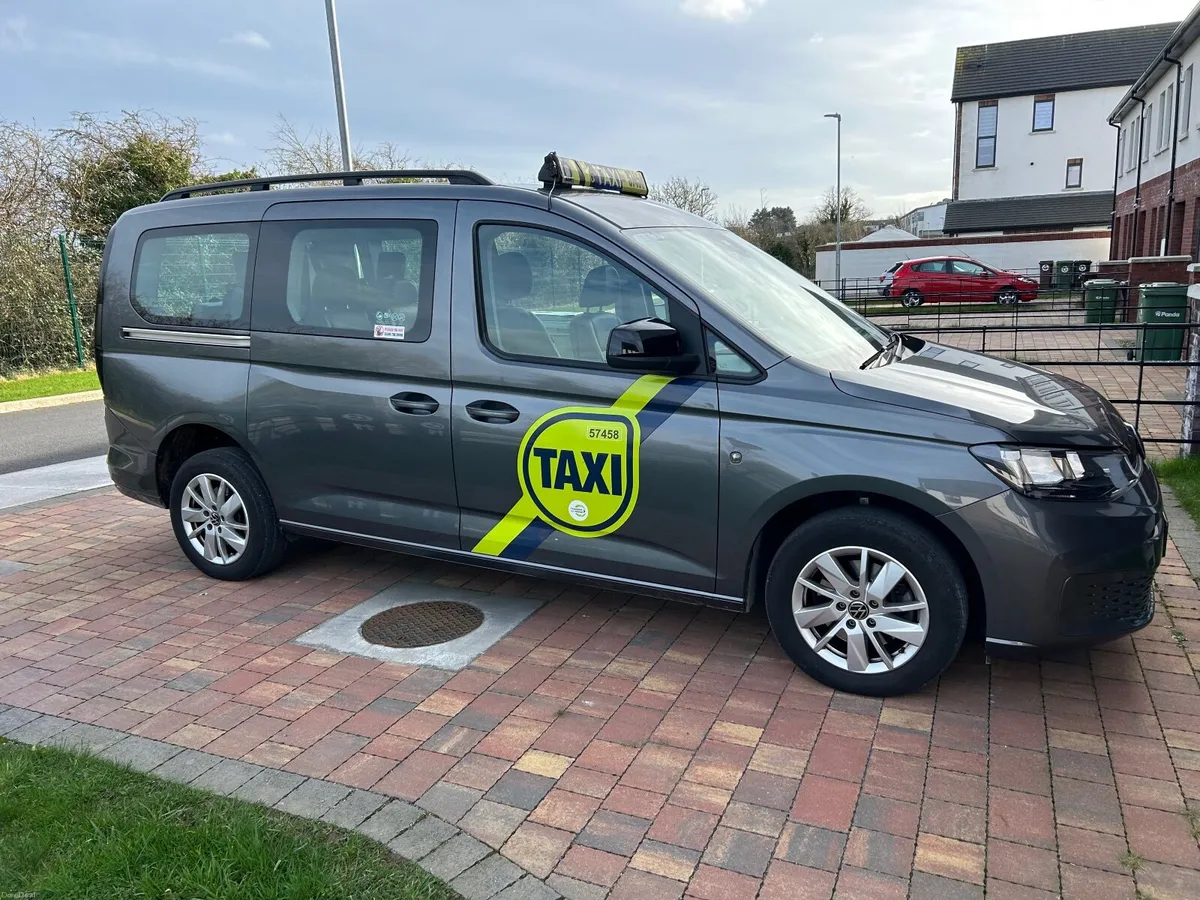 Volkswagen Caddy 2024 - Image 3