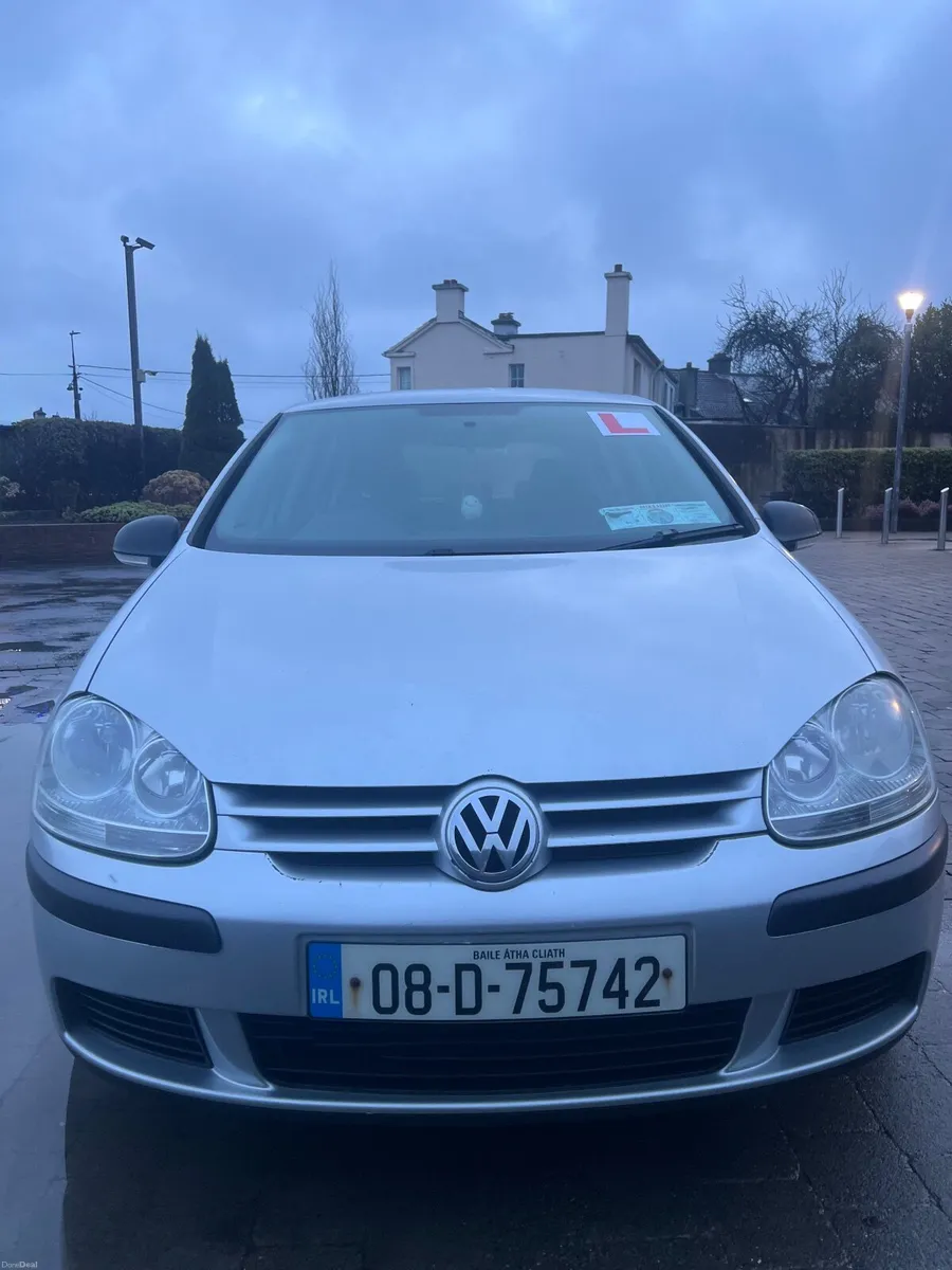 Volkswagen Golf 2008 - Image 2