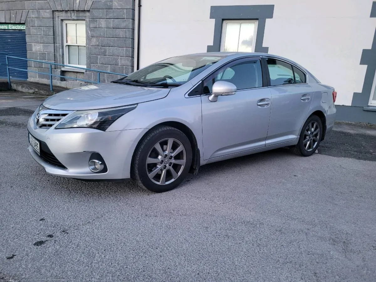 2012 TOYOTA AVENSIS 2.0 D4D AURA MODEL. - Image 1